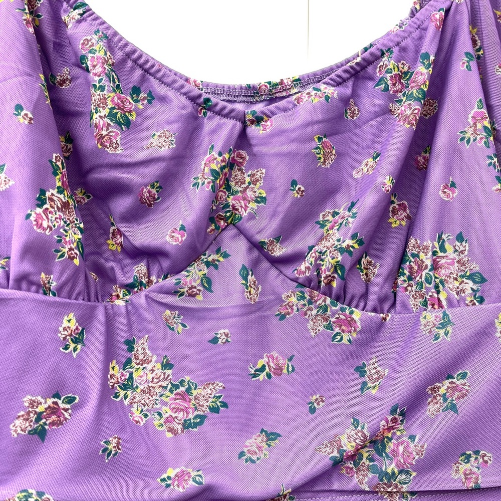 Love, Fire Plus Mesh Crop Top Cap Sleeve Purple Floral NWT - Picture 4 of 6